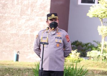 Karolog Polda Sumsel Kombes Pol Saidal Mursalin saat memimpin Apel sekaligus pamitan karena memasuki purna bakti