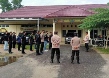 Kabid Humas Polda Kep. Babel Kombes Pol Drs A. Maladi memimpin Apel Pagi seluruh personil Bid Humas dan ASN Bid Humas