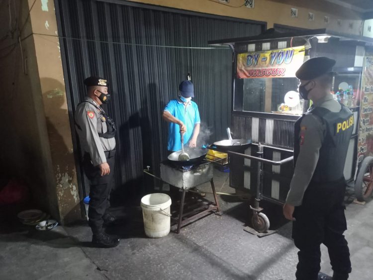 Sat Samapta Polres Bangka melaksanakan Patroli Harkamtibmas untuk Mencegah dan Mengantisipasi Kerawanan Terjadinya Tindak Pidana di seputaran wilayah hukum Polres Bangka