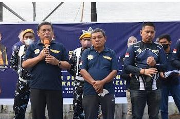 Wakil Bupati Deli Serdang, HM Ali Yusuf Siregar hadiri kegiatan Angkatan Mudah Pembaharuan Indonesia (AMPI) Peduli Kesehatan (Jalan Sehat, Senam Kesegaran Jasmani Serta Donor Darah)