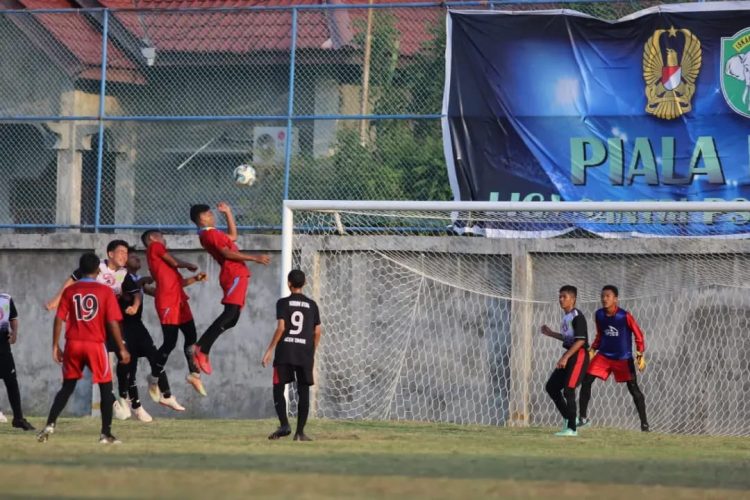 Pertandingan sepakbola Liga Santri Piala Kasad Regional Korem 011/Lilawangsa