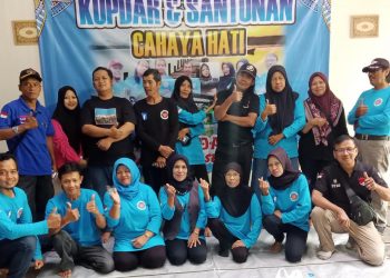 Komonitas Cahaya Hati/kandas Kanca dadi Sedulur Fecebuker Indonesia mengadakan KOPDAR ke 2 dan pemberian santunan kepada anak yatim dan janda tua