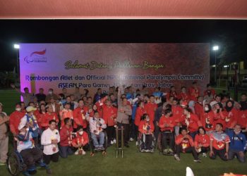 Kapolda Jabar, Irjen Pol Drs. Suntana M.Si bersama pejabat utama Polda Jabar menyambut rombongan yang berhasil meraih juara di Asean Paragames Solo