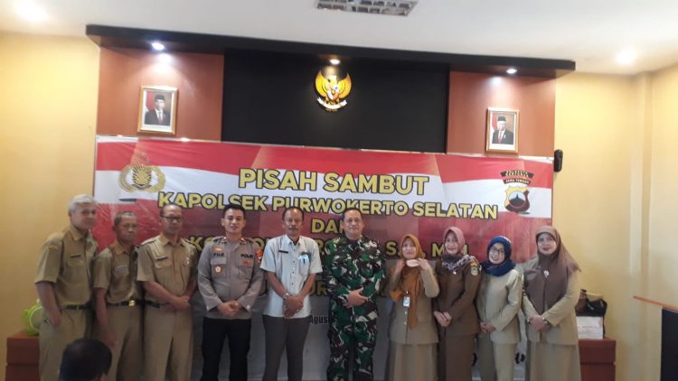 Kepolisian Sektor Purwokerto Selatan mengadakan acara Pisah sambut untuk Kapolsek dari pejabat lama kepada pejabat baru