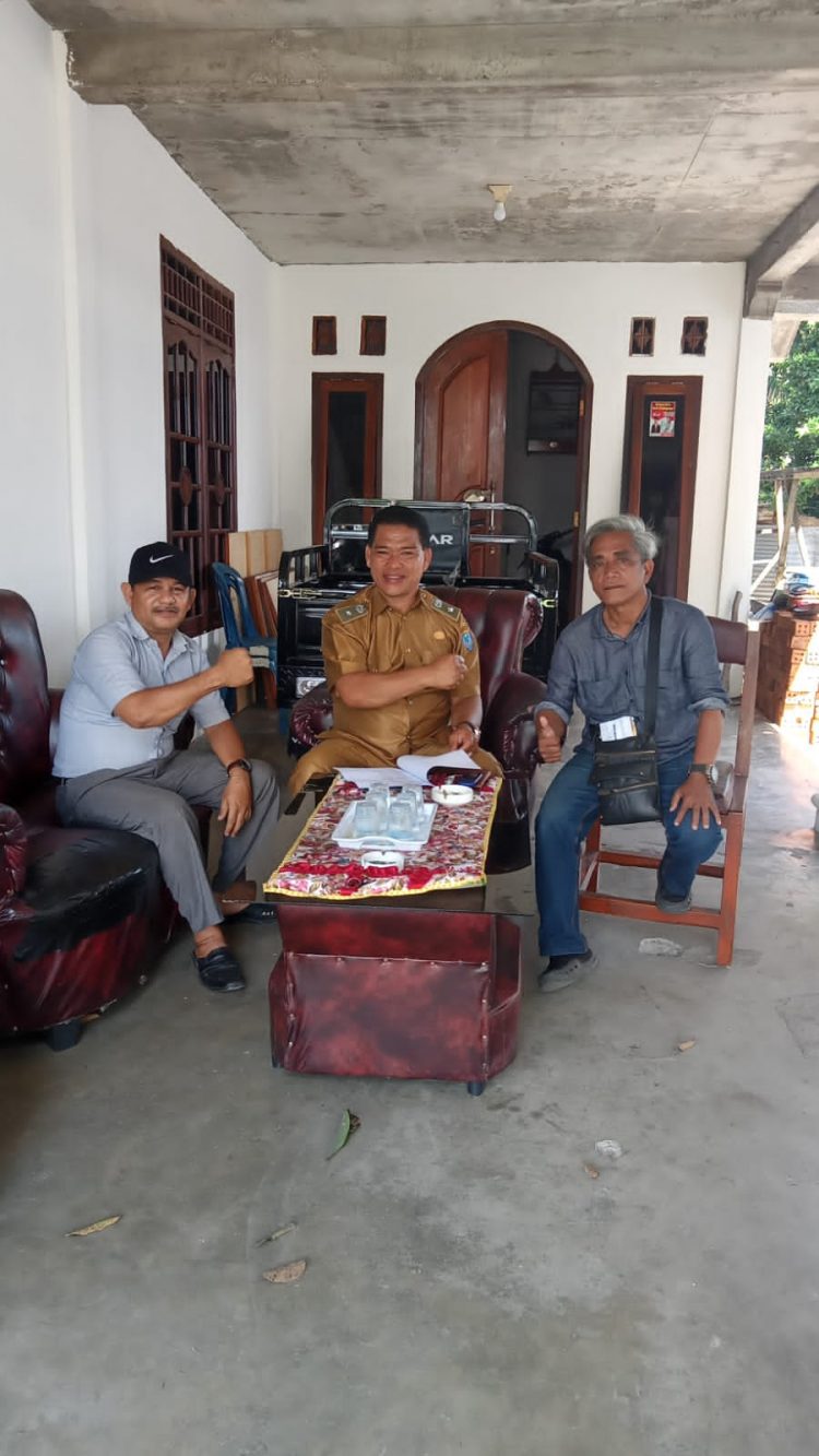 Forum Pedamaran (FWP) Kecamatan Pedamaran Kabupaten OKI Sumsel Audensi bersama Camat dan Ketua Forum Kades