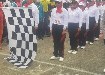 Lomba gerak jalan tepat waktu antar Sekolah tingkat SMA, SMK dan Antar OPD, BUMD serta Masyarakat di Kayuagung