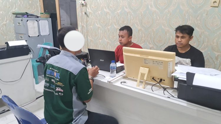 Seorang ayah M (44) warga Baktiya, Aceh Utara tega mencabuli anak kandungnya sendiri yang masih di bawah umur