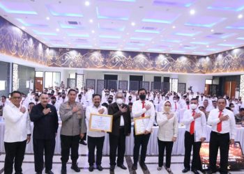 Wakapolda Jabar Brigjen Pol. Bariza Sulfi, Didampingi Irwasda Polda Jabar Kombes Pol. Nurkholis, SIK, M.Si. dan Pejabat Utama Polda Jabar membuka kegiatan rapat kerja teknis fungsi Dit Reskrim Um, Reskrim Sus dan Res Narkoba