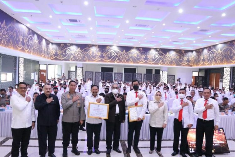 Wakapolda Jabar Brigjen Pol. Bariza Sulfi, Didampingi Irwasda Polda Jabar Kombes Pol. Nurkholis, SIK, M.Si. dan Pejabat Utama Polda Jabar membuka kegiatan rapat kerja teknis fungsi Dit Reskrim Um, Reskrim Sus dan Res Narkoba
