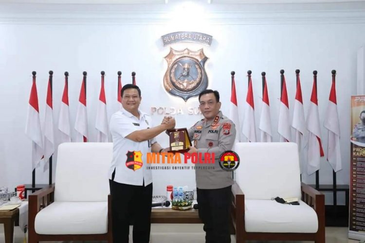 Kapolda Sumut Irjen Pol. Drs. R. Z. Panca Putra S., M.Si menerima Kunjungan Sekretariat Jenderal Dewan Ketahanan Nasional