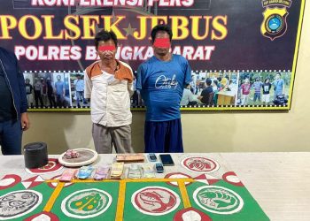 Tim Laba Laba Polsek Jebus berhasil mengamankan 2 (dua) orang pelaku yang sedang melakukan pemasangan Perjudian Jenis Dadu Guncang (Kodok-Kodok) di sebuah pondok Dusun Pala, Desa Teluk Limau
