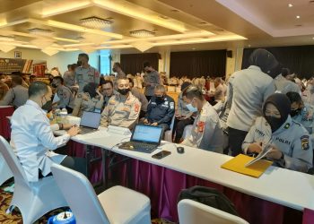 Kabid Humas Polda Sumsel Kombes Pol Drs Supriadi, M.M mendampingi personel BidHumas Polda Sumsel dalam rangka kegiatan pengawasan pemeriksaan (Wasrik) tim audit kinerja Itwasum Polri tahap II