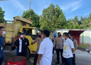 Personil Polres Pangkalpinang dipimpin langsung Kapolres Pangkalpinang melaksanakan giat monitoring ke SPBU di Wilayah hukum Pangkalpinang