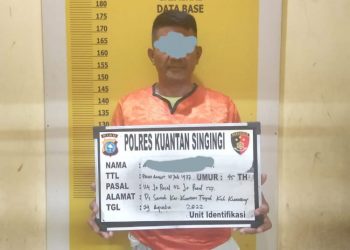 Tim Opsnal SatRes Narkoba Polres Kuansing mengamankan 1 (satu) orang laki – laki yang berinisial A alias I, 45 tahun, di Desa Sako Kecamatan Pangean