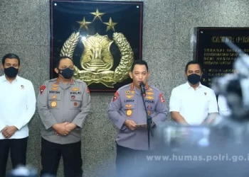 Konferensi Pers Kapolri di Mabes Polri