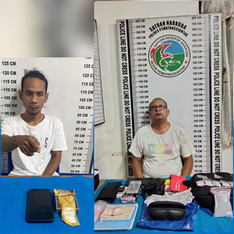 M S Hidayat (35) dan Endi Syawaluddin Silalahi (49) berhasil diamankan personel Satuan Narkoba Polres Pematangsiantar saat akan bertransaksi Sabtu
