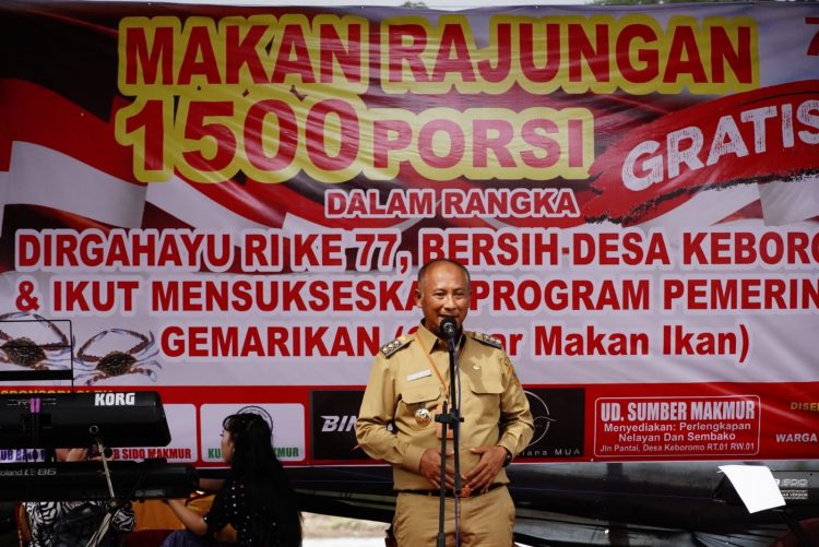 Pj Bupati Pati Henggar Budi Anggoro mengapresiasi diselenggarakannya kegiatan makan rajungan 1500 porsi secara gratis dalam rangka HUT RI ke-77