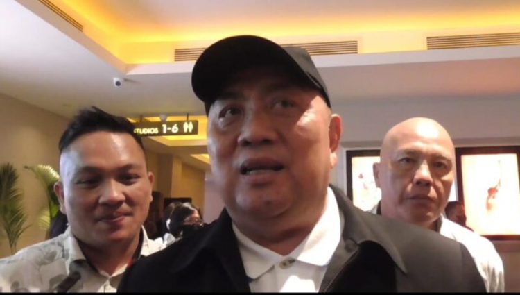 Kapolda Sulawesi Utara Irjen Pol Drs. Mulyatno, SH., M.M turut hadir nonton bareng bersama masyarakat Toko lintas Agama juga Ormas Adat Film Sayap – Sayap Patah