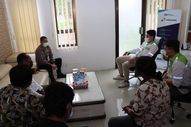 Kapolres Pematangsiantar AKBP Fernando SH S.I.K, melaksanakan kunjungan ke Kantor Pertamina TBBM Pematangsiantar
