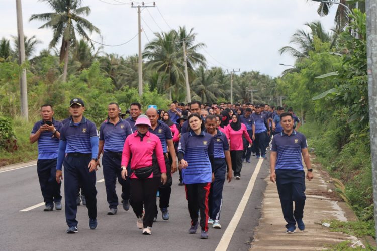 Kegiatan Olahraga pagi ini dilakukan secara rutin setiap hari selasa dan jum’at, setelah pelaksanaan Apel Pagi