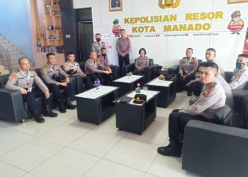 Kabag Sumda Polresta Manado Kompol Agnes Timbuleng menerima siswa peserta didik (Serdik) Sekolah Inspektur Polisi (SIP) Ke-51 TA 2022