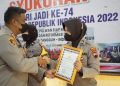 Lima Polwan Polres Purbalingga menerima penghargaan dari Kapolres Purbalingga AKBP Era Johny Kurniawan