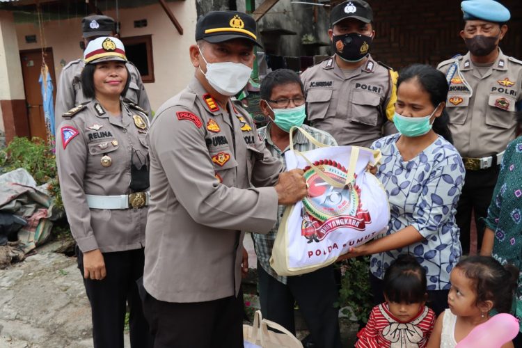Kegiatan Bakti Sosial (Bansos), merupakan kepedulian terhadap masyarakat yang kurang mampu khususnya yang mengalami stunting, dan melakukan dialog kepada masyarakat yang benar-benar terdampak penyesuaian kenaikan BBM