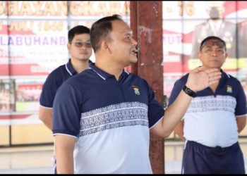 Kapolres Labuhanbatu, AKBP Anhar Arlia Rangkuti, S.IK, di dampingi para PJU Polres setempat, memberikan arahan dan motivasi kepada tenaga non ASN Polri