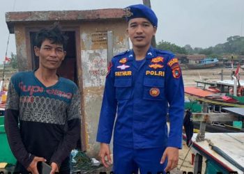 Personel Sat Samapta Polres Bangka Barat terus melaksanakan kegiatan Patroli dialogis