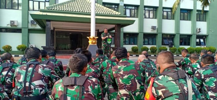 Penyampaian arahan Pangdam Jaya yang disampaikan ke para Komandan Satuan jajaran Kodam Jaya