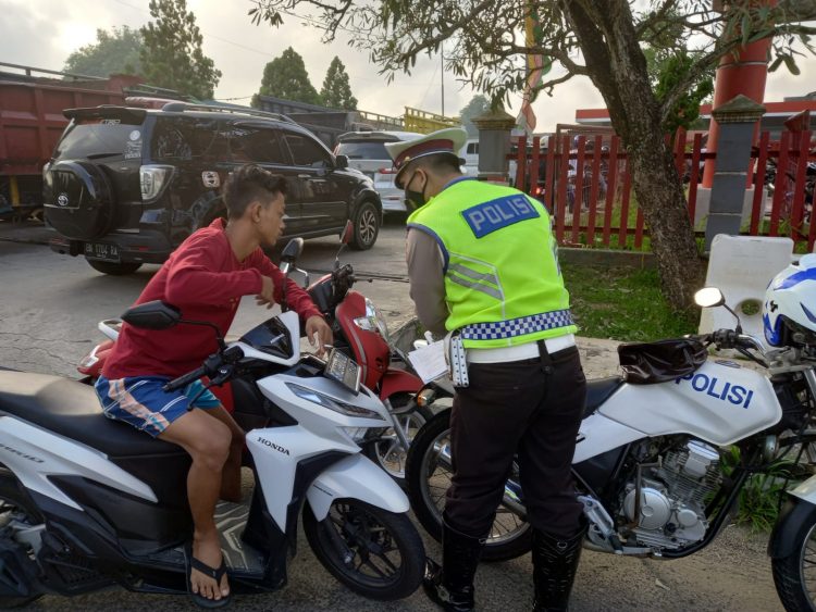 Unit lalu lintas lakukan Patroli, guna mencegah kecelakaan lalu lintas, Pelanggaran dan kriminal