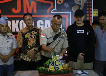 Media Center Polres Labuhanbatu Gelar Festival Dangdut Solo season kedua di Warkop JM 77 Jalan SM Raja, Kecamatan Rantau Selatan, Labuhanbatu