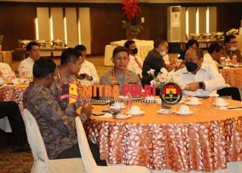 Kapolrestabes Medan Kombes Pol Valentino Alfa Tatareda menghadiri dialog publik RUU KUHP