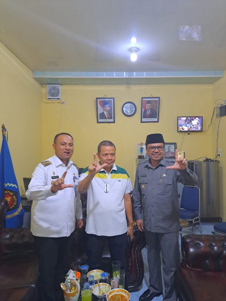 Penjabat (Pj) Wali Kota Lhokseumawe, Dr.Imran dan Pj.Bupati Aceh Utara, Drs Azwardi Abdullah melakukan kunjungan ke Kantor Persatuan Wartawan Indonesia (PWI) Aceh Utara-Lhokseumawe