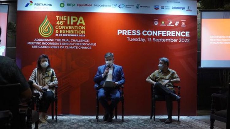 Perusahaan ini salah satu dari dua puluh jutaan yang dibawa SKK Migas dalam Pameran tersebut dan yang sudah lulus assessment SKK Migas Indonesia
