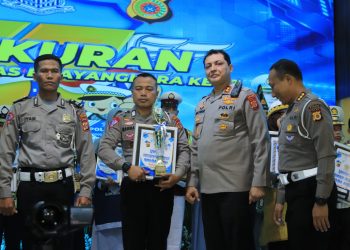 Bripka Rahmad Hidayat Polisi Meupep Pep Bireuen, Dapat Penghargaan dari Kapolda Aceh Irjen Pol Drs Ahmad Haydar, S.H., M.H