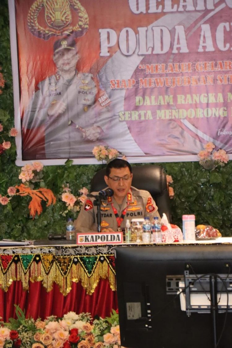 Kapolda Aceh Irjen Pol. Drs. Ahmad Haydar, S. H., M. M, membuka pelaksanaan gelar operasional Polda Aceh Triwulan III Tahun 2022
