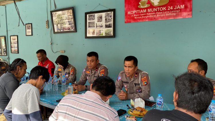 Kasat Lantas IPTU M.Hardi Ngopi bersama insan Pers