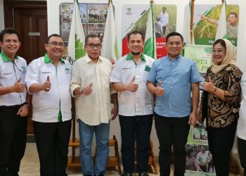 DR. Muhamad Zulfri, STY MM, MT secara resmi memegang Mandat sebagai Ketua HKTI Provinsi Aceh