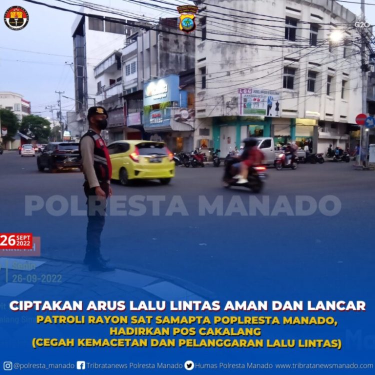 Perhimpunan Putra Putri (PPP) Brimob menggandeng Satlantas Polresta Manado menyosialisasi tertib berlalulintas di TK Petra Ranomuut