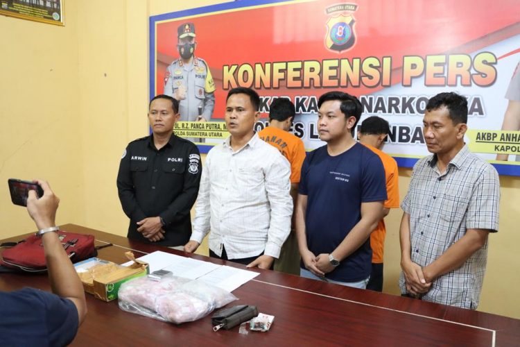 Tindaklanjut dari penangkapan bandar ekstasi berinisial NA (NIKO ARDIANSYAH), Lk, 29 Thn,warga Jalan padang matinggi kampung jawa kel. Padang matinggi kec. Rantau utara kab. Labuhanbatu