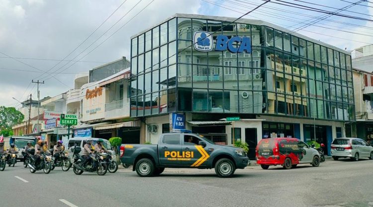 Antisipasi gangguan Keamanan dan Ketertiban masyarakat (Kamtibmas), Kepolisian Sektor Sungiliat Secara rutin melaksanakan patroli dialogis