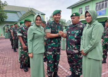Komando Distrik Militer (Kodim) 0103/Aut menggelar Upacara Korps Raport Kenaikan Pangkat kepada 49 Prajurit periode 01 Oktober 2022 dan Korps Raport Pindah Satuan kepada 12 Prajurit