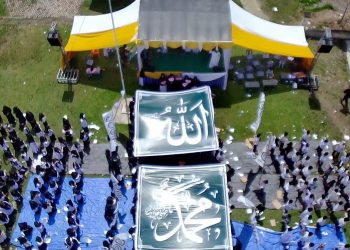 Komunitas Pejuang islam dan Himpunan Thalabah Muda Aceh (Kopi Hitam Aceh) menggelar Sholawat akbar