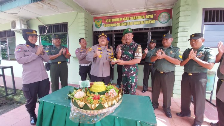 Jalin silahturahmi dan Sinergitas, Polres Bangka berkunjung ke Koramil 413-06 Sungailiat dalam rangka HUT TNI ke 77