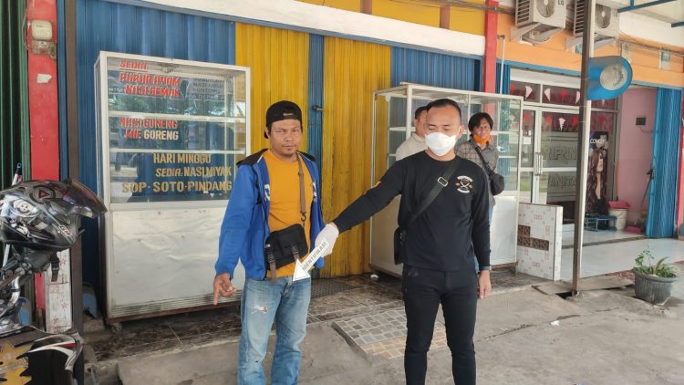 Guntur (36) korban dari kasus pencurian kendaraan bermotor yang terjadi di warung siap saji Bebek Ganas Om Beb