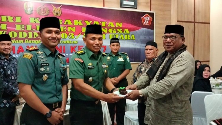 Kodim 0103/Aut Gelar Acara Kenduri Kerakyatan seluruh Elemen Bangsa diwilayah Aceh Utara dan Kota Lhokseumawe, kegiatan tersebut dilaksanakan dalam rangka Memperingati HUT TNI KE 77 TA 2022