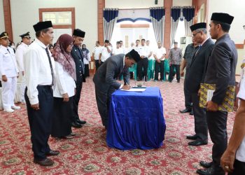 Mutasi yang dilakukan oleh Bupati Nagan Raya HM. Jamin Idham Rabu (05/10)