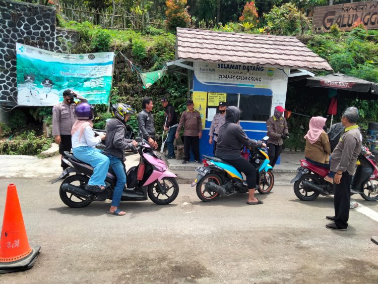 Polsek Sukaratu tingkatkan Patroli Preventif di Objek Wisata Alam Kawah Galunggung