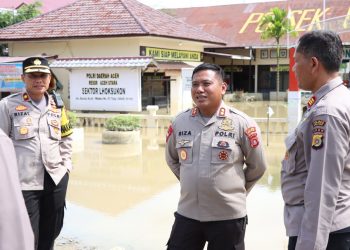 Kapolres Aceh Utara AKBP Riza Faisal, S.I.K., M.M lakukan giat pengecekan situasi dan kondisi banjir pasca tingginya curah hujan yang mengguyur kota lhoksukon